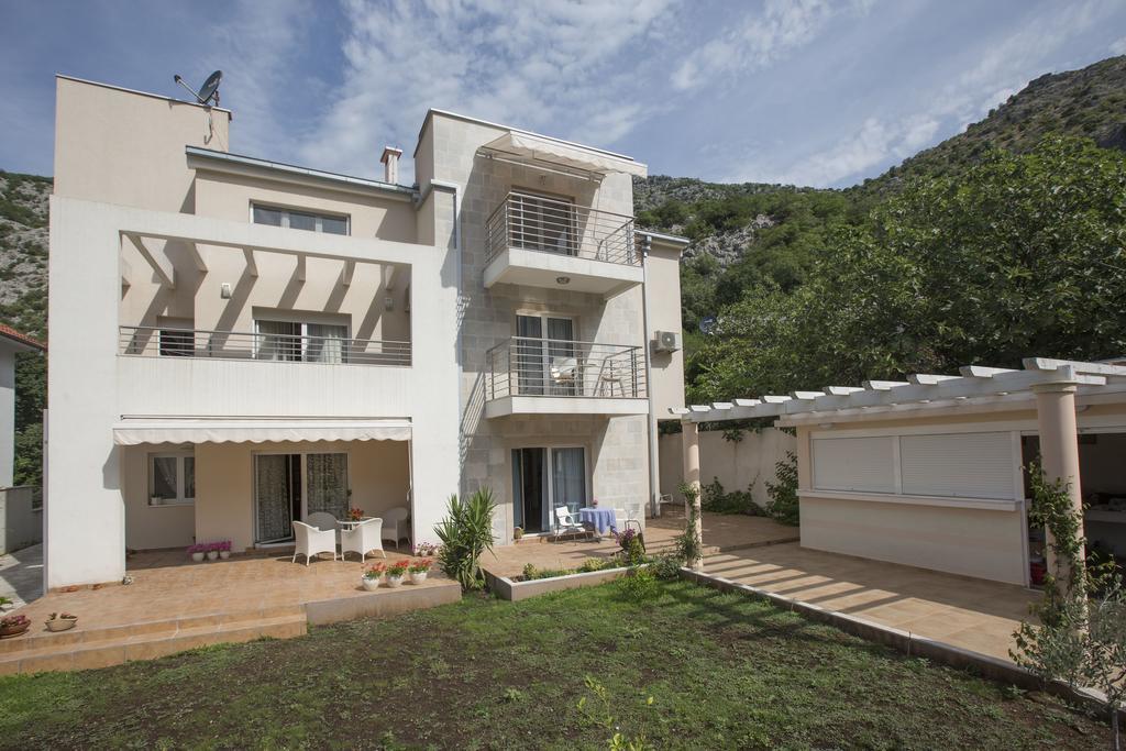 Apartment San Marco Risan Ngoại thất bức ảnh