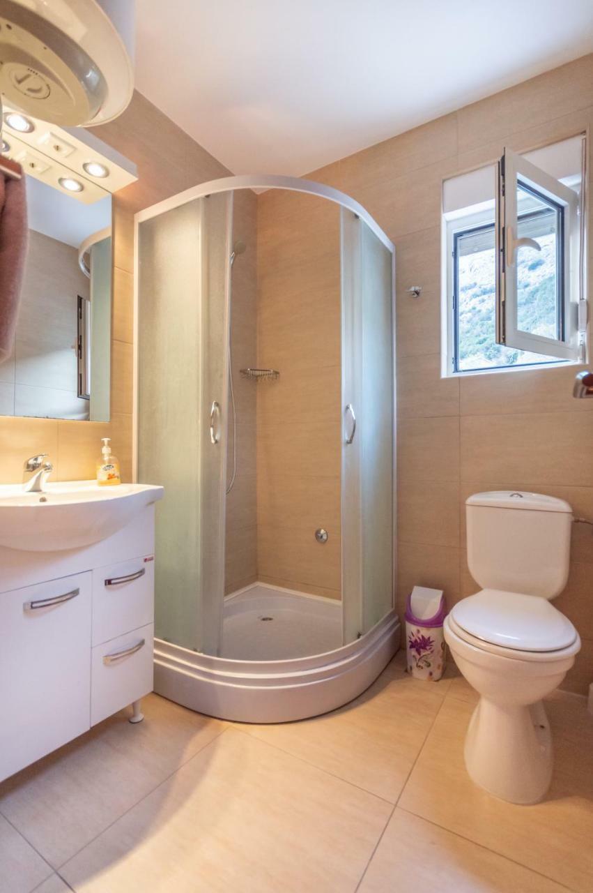 Apartment San Marco Risan Ngoại thất bức ảnh